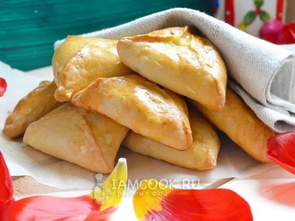 Фото блюда: Треугольники с курицей