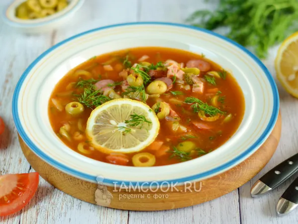 Фото блюда: Солянка в казане на плите (сборная)