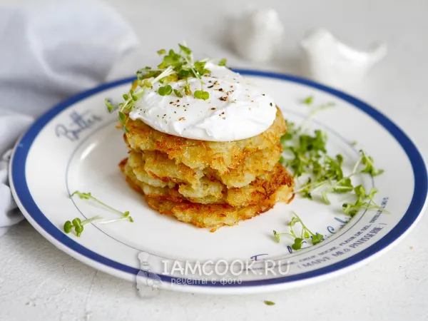 Фото блюда: Драники картофельные без муки с яйцом пашот