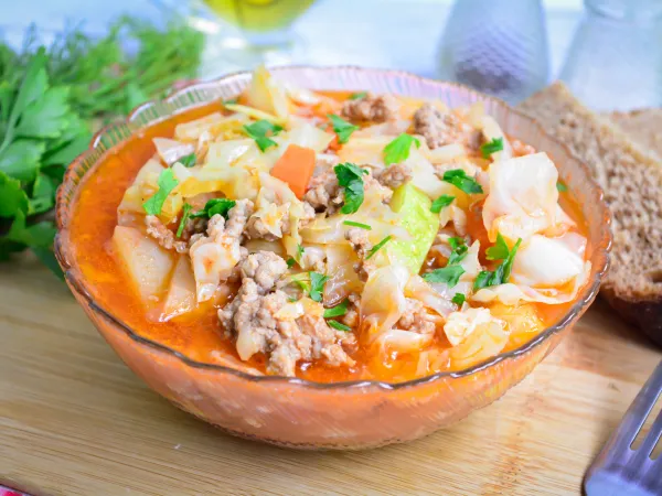 Фото блюда: Овощное рагу с фаршем и капустой