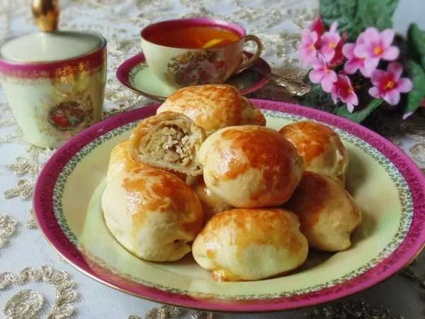 Фото блюда: Пирожки «Быстрые» с курицей и яйцом