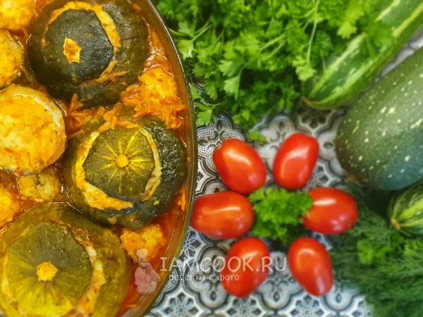 Фото блюда: Патиссоны и цукини, фаршированные рисом и фаршем
