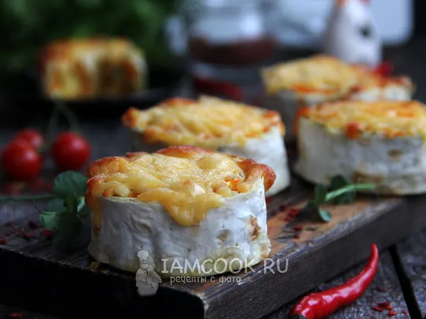 Фото блюда: Рулет из лаваша с курицей в духовке