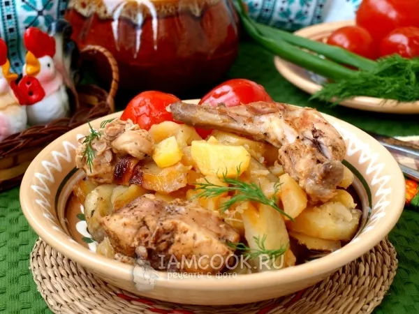 Фото блюда: Кролик в горшочках с картошкой