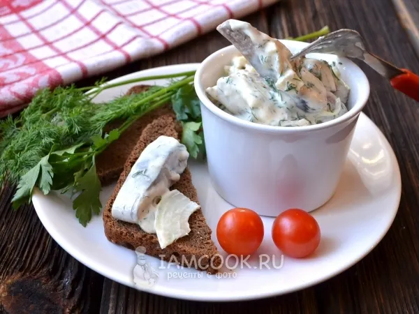 Фото блюда: Сельдь под горчичным соусом