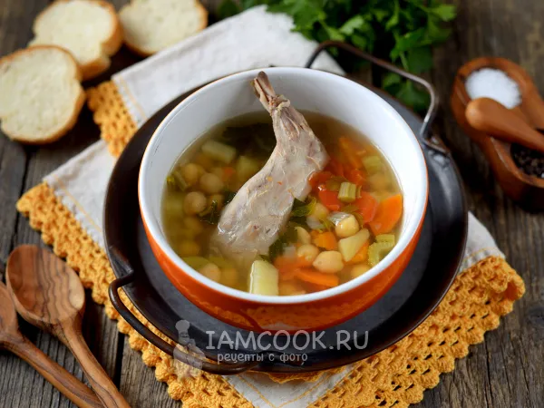 Фото блюда: Суп из кролика с нутом и черемшой