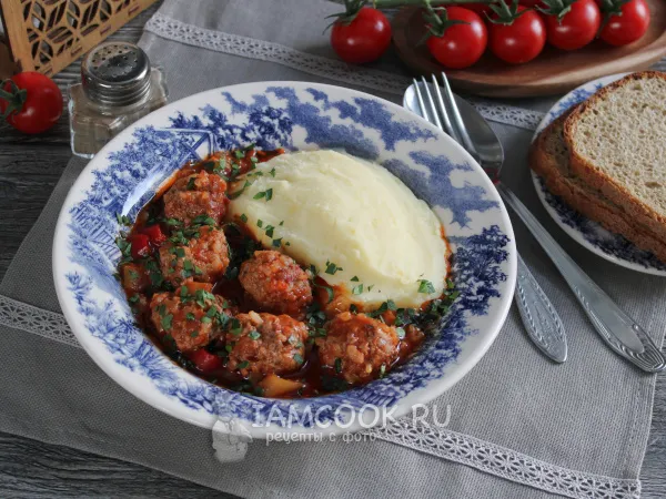 Фото блюда: Тефтели с лечо