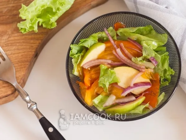 Фото блюда: Салат из хурмы с яблоками