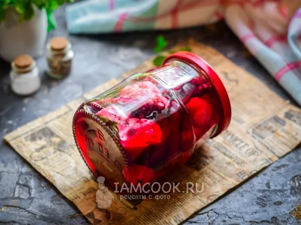 Фото блюда: Маринованная цветная капуста со свеклой на зиму