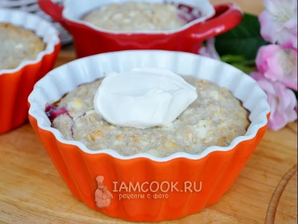 Фото блюда: Творожная запеканка с замороженной вишней