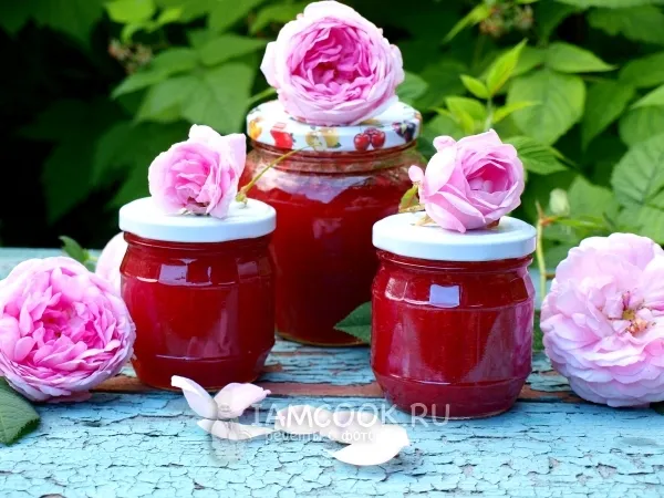 Фото блюда: Варенье из лепестков роз