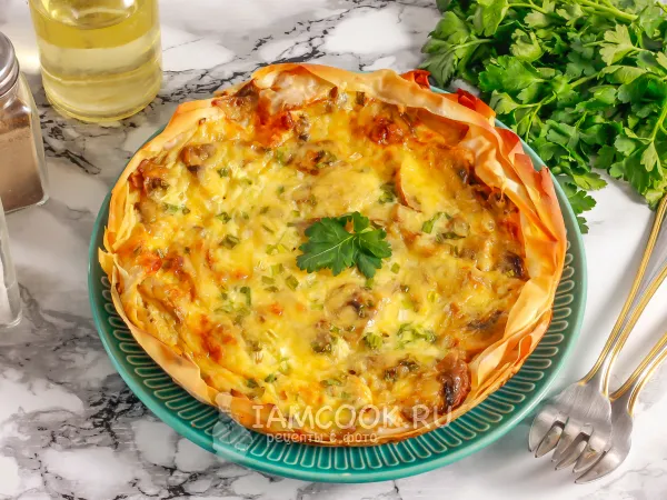 Фото блюда: Пирог из теста фило с грибами и сыром