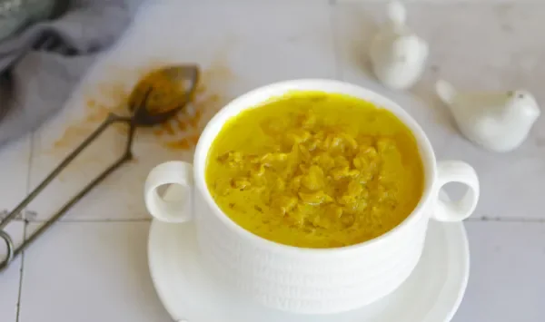 Фото блюда: Овсяная каша с куркумой