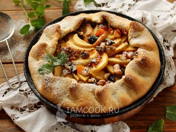 Фото блюда: Галета с яблоками, сухофруктами и орехами