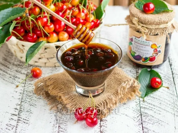 Фото блюда: Варенье из черешни с косточками