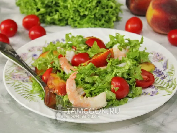 Фото блюда: Салат с креветками и персиками