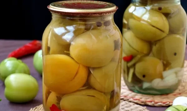 Фото блюда: Зелёные помидоры с чесноком на зиму