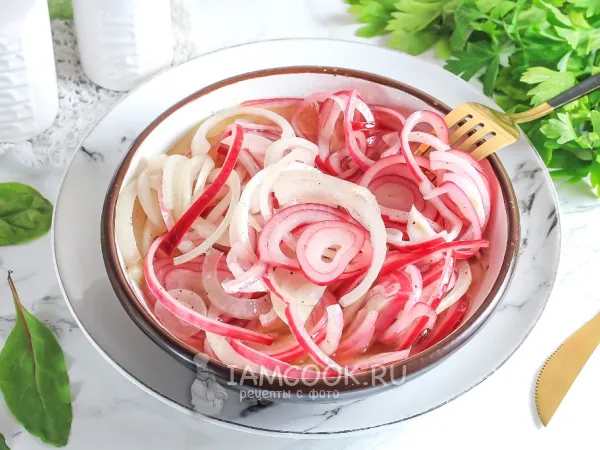 Фото блюда: Как замариновать лук для селедки?