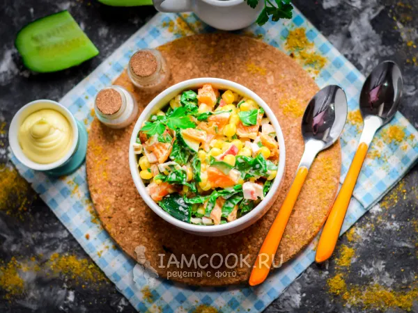 Фото блюда: Салат с крабовыми палочками и мандаринами