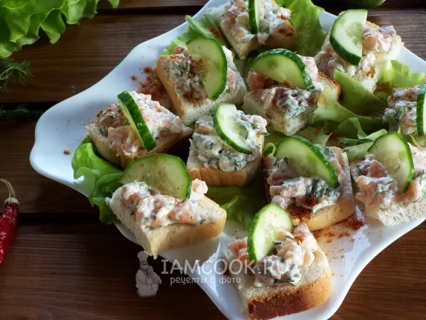 Фото блюда: Бутерброды с красной рыбой и сливочным сыром