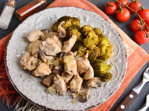 Фото блюда: Брокколи с курицей в мультиварке