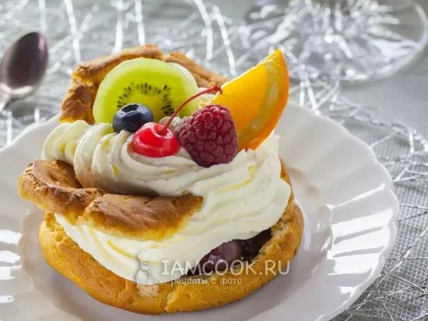 Фото блюда: Большие эклеры с фруктами