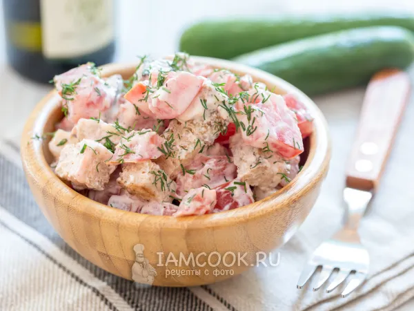 Фото блюда: Салат с хлебом и помидорами