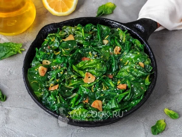 Фото блюда: Тушеный шпинат