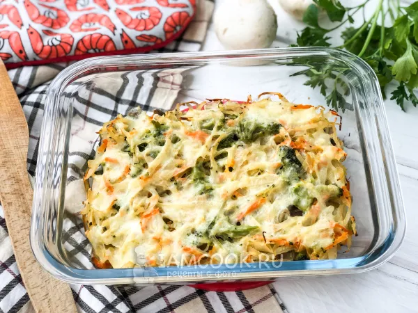 Фото блюда: Капустная запеканка с индейкой и грибами