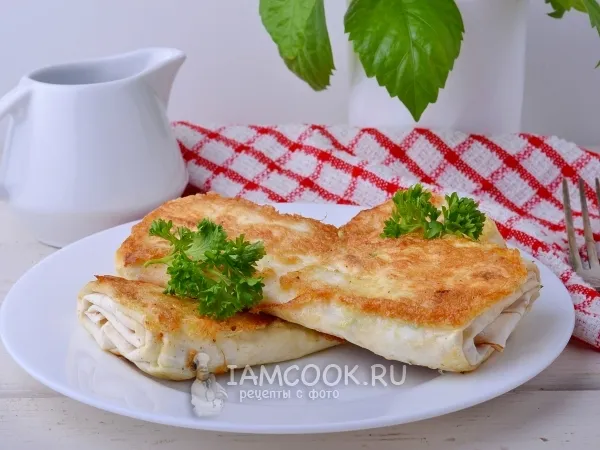 Фото блюда: Лаваш с сыром на сковороде