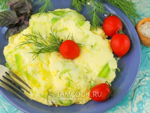Фото блюда: Омлет с кабачками на сковороде