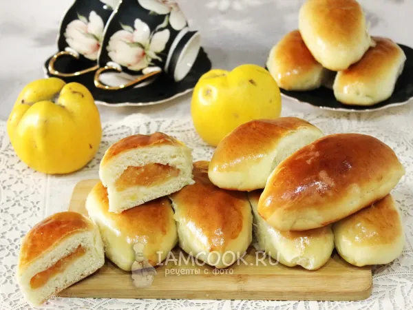 Фото блюда: Пирожки с айвой