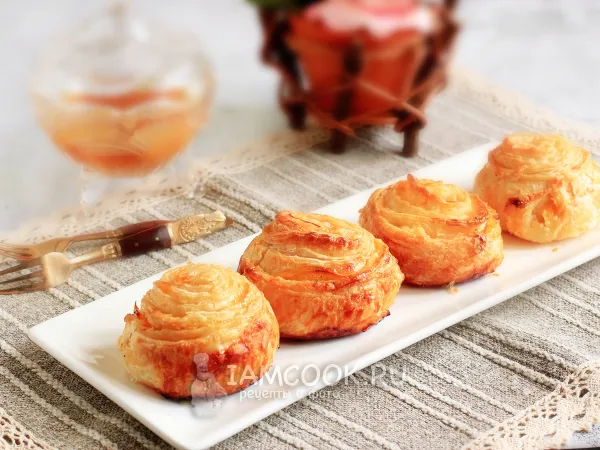 Фото блюда: Самса-розочка с творогом и тыквой (узбекская кухня)