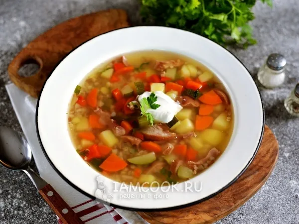 Фото блюда: Суп с копчеными пятачками и гречкой