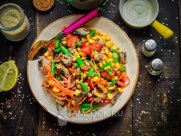 Фото блюда: Салат со шпротами и стручковой фасолью