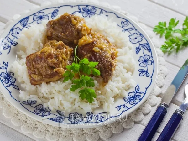 Фото блюда: Тушеная баранина с луком