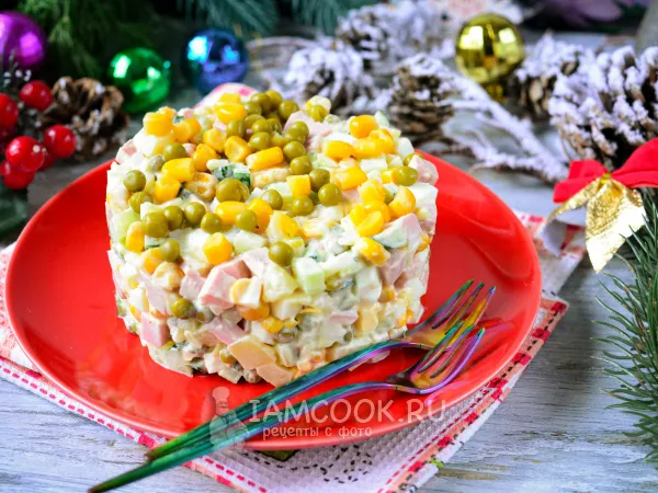 Фото блюда: Салат Оливье с кукурузой и горошком