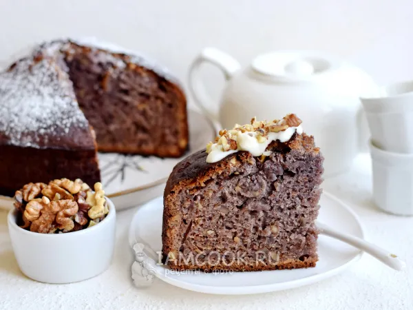 Фото блюда: Пирог с вареньем и орехами (на кефире)