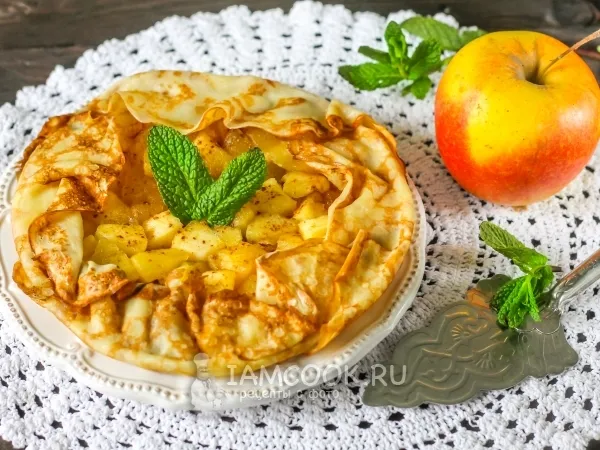 Фото блюда: Блинная галета с яблоками