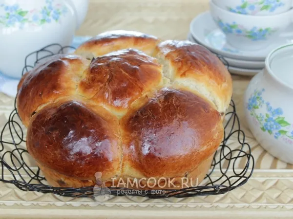 Фото блюда: Французские булочки бриошь с изюмом
