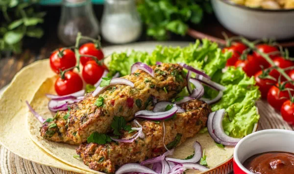 Фото блюда: Люля-кебаб из курицы в аэрогриле