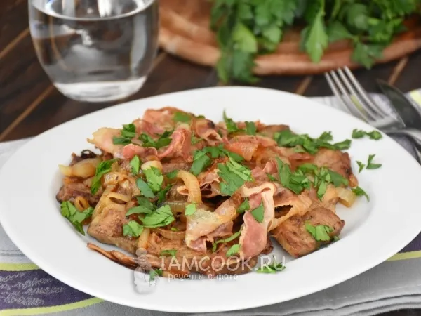 Фото блюда: Печень жареная с белыми грибами