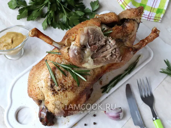 Фото блюда: Утка с розмарином в духовке