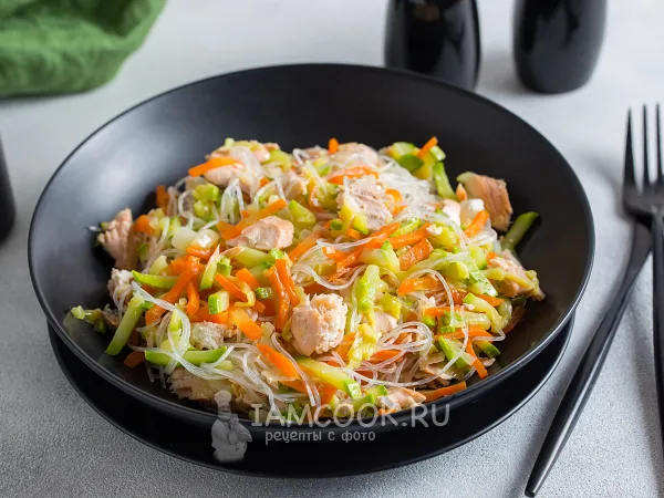 Фото блюда: Фунчоза с рыбой и овощами