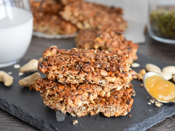 Фото блюда: Батончики мюсли в домашних условиях