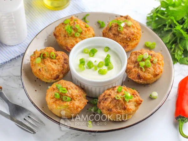 Фото блюда: Маффины из курицы и кабачков