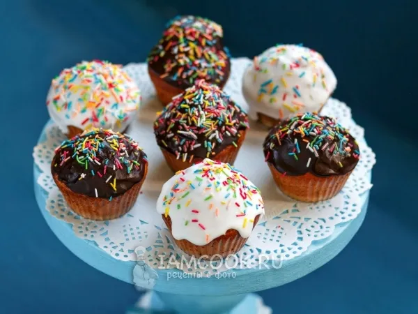 Фото блюда: Кексы на кефире в силиконовых формочках