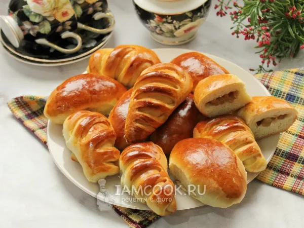 Фото блюда: Пирожки с изюмом