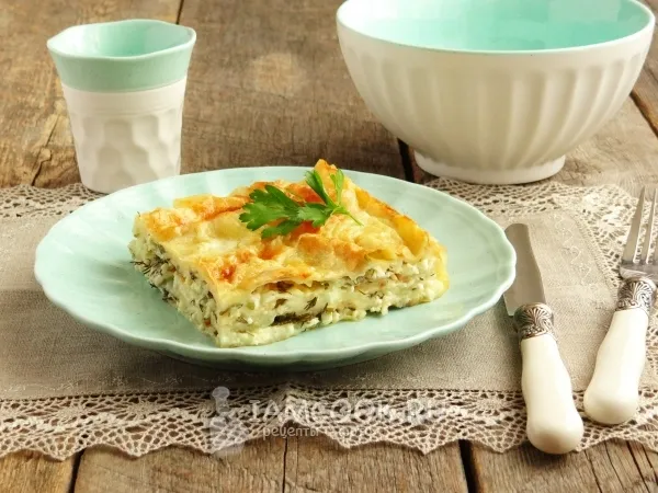 Фото блюда: Пирог из лаваша с сыром и зеленью