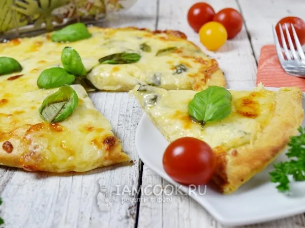 Фото блюда: Пицца «Четыре сыра»